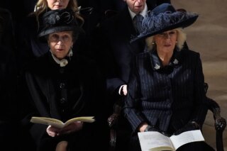 El inesperado gesto del principe de Gales en el funeral