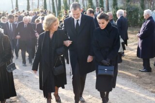 El rey Felipe la reina Letizia y la reina Sofia